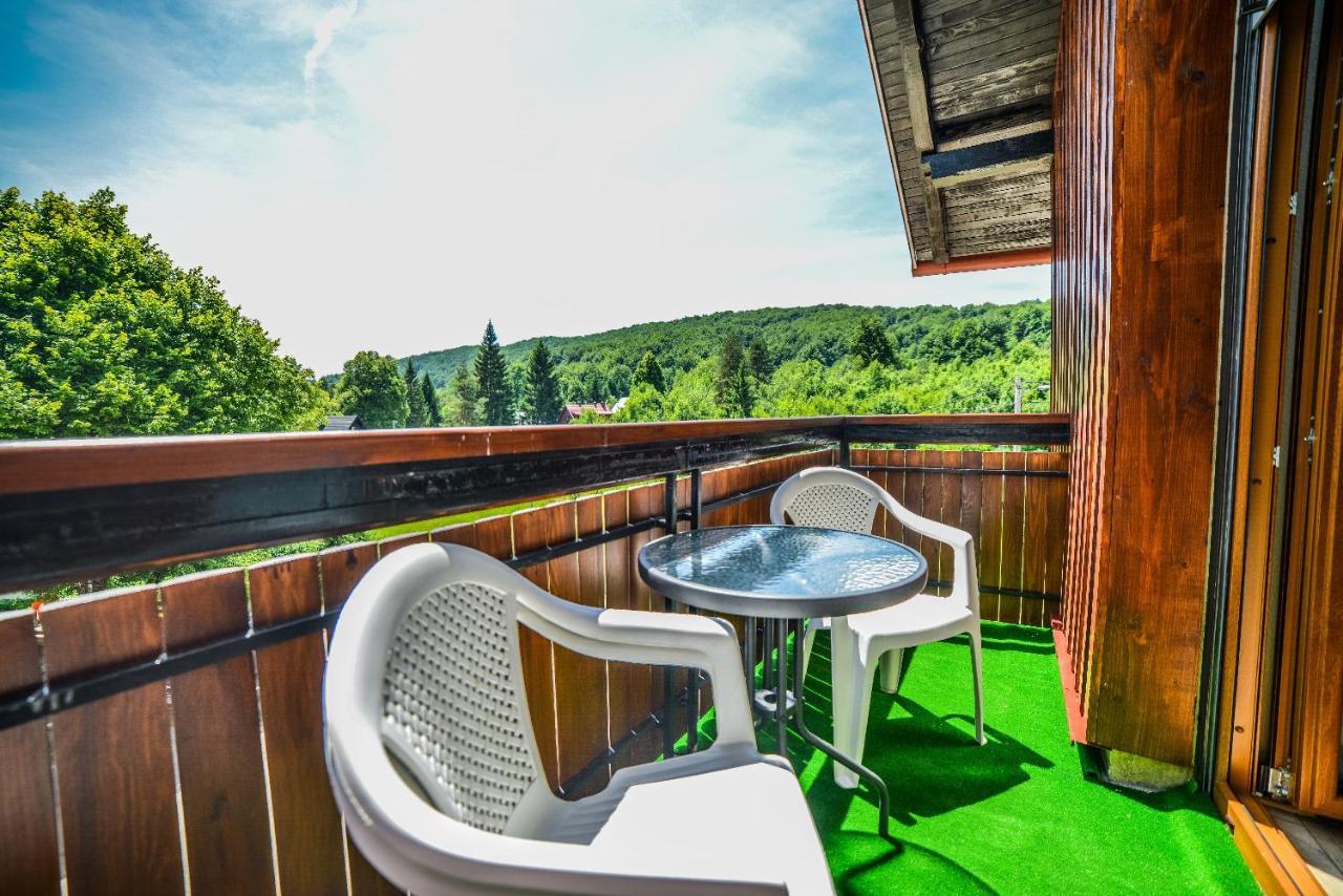 Sixteen Lakes Guest House 2 Йезерце Екстериор снимка